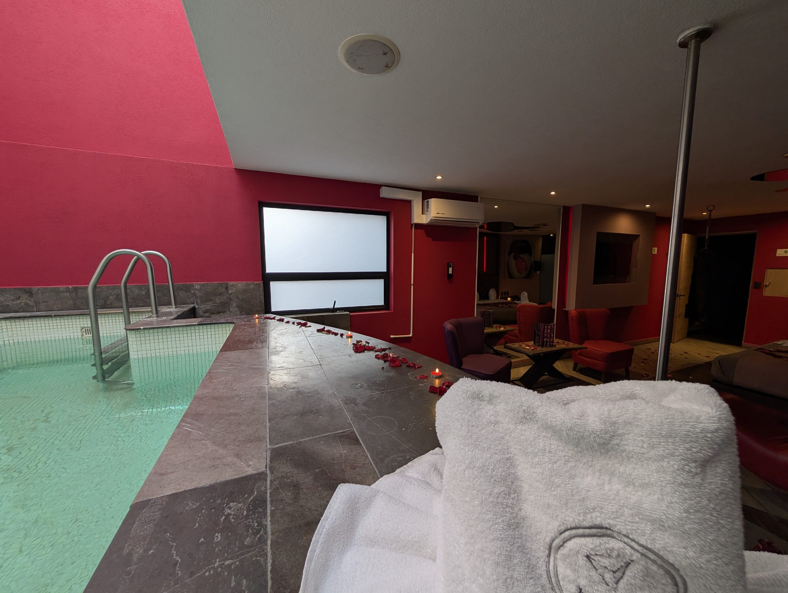 Habitación Alberca en Instagram